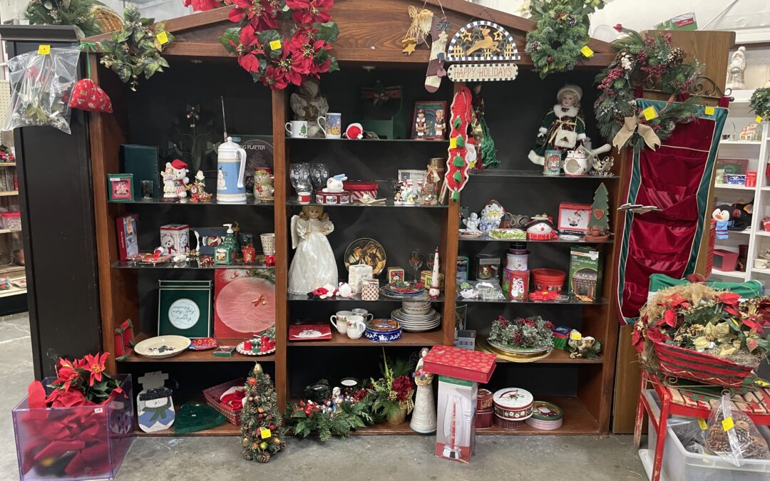 Stepping Stones Holiday Hours 2025